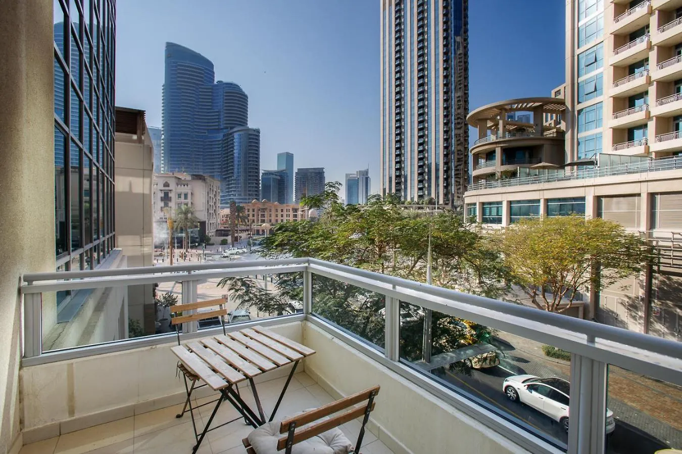Near Dubai Mall - 1Br Apartment In The Residence 8,Downtown - Allsopp & Allsopp