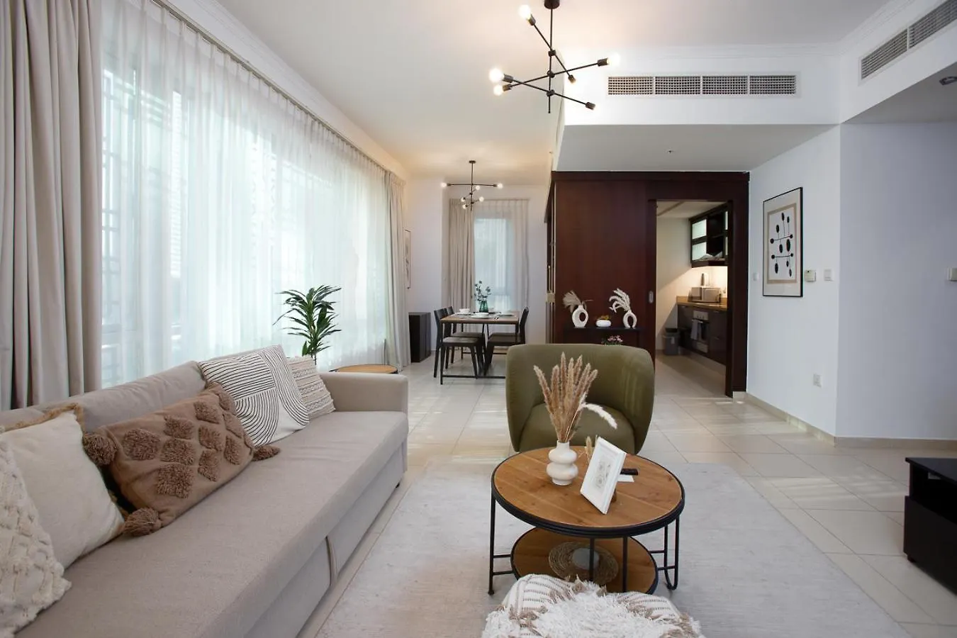 Near Dubai Mall - 1Br Apartment In The Residence 8,Downtown - Allsopp & Allsopp